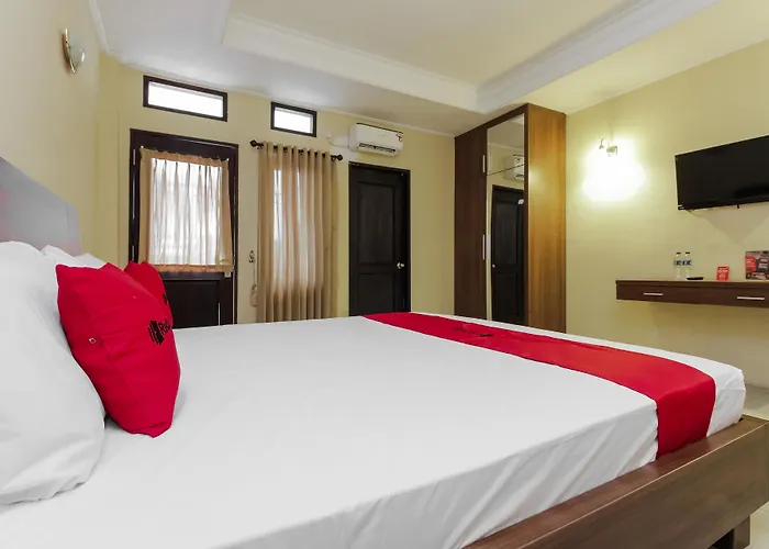 RedDoorz near Taman Samarendah Hotel Samarinda